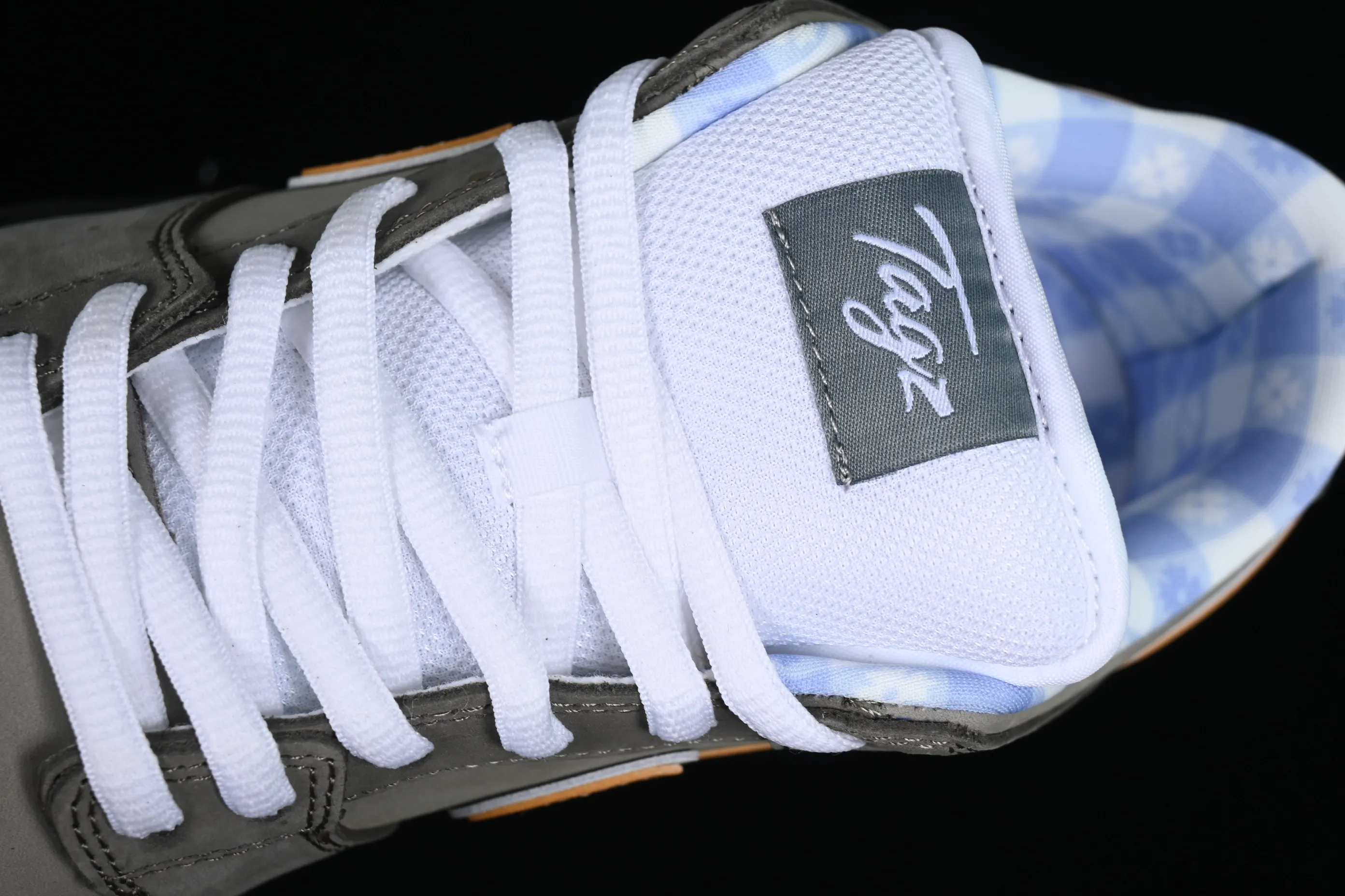 All Categories Nk SB Dunk Series Nk SB Dunk Low Low-top sneakers C version Concepts x SB Dunk Low "Gray Lobster" Gray lobster SB low-top sports and leisure sneakers BV1310-105